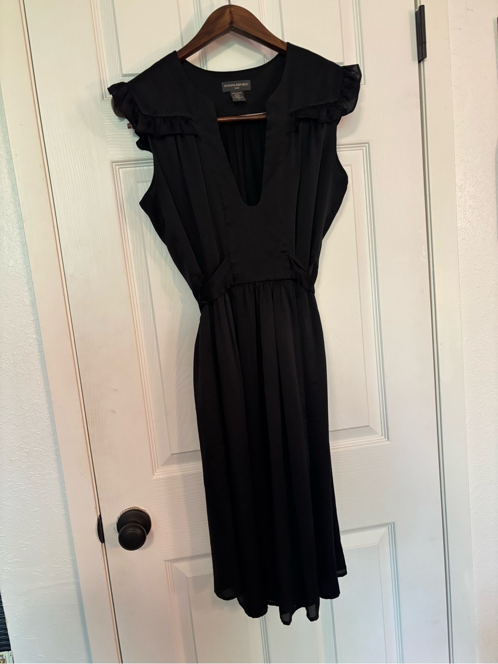 Banana Republic Black Silk Sleeve V-Neck Midi Dress